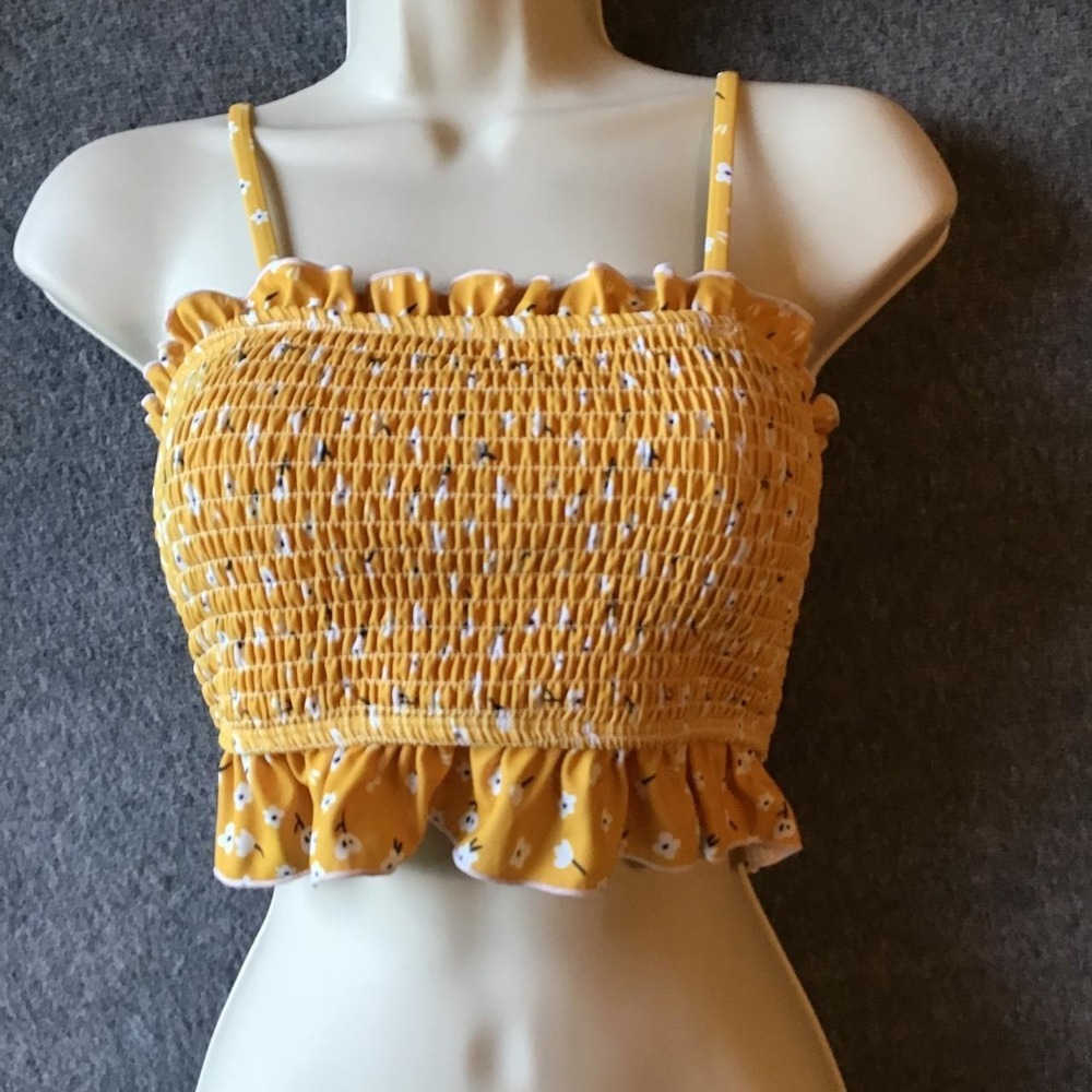 Spaghetti Strap Tube/Cropโ Top Yellow White Flowers